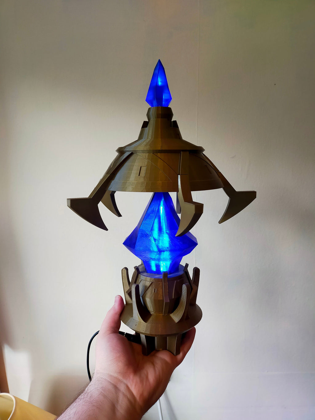 Aethernet Shard Lamp